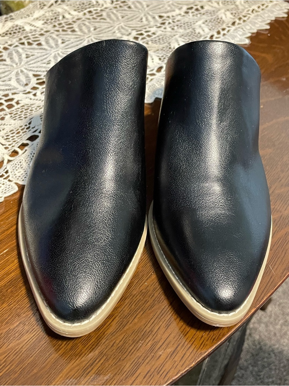Black Slip-On Women’s